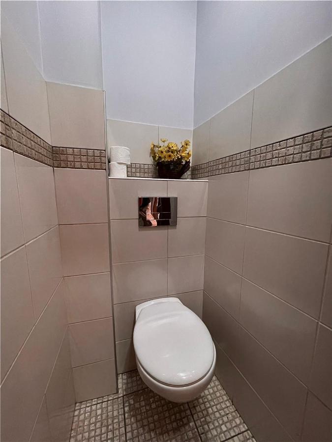 קיוסטנדיל Rooms Sonata מראה חיצוני תמונה